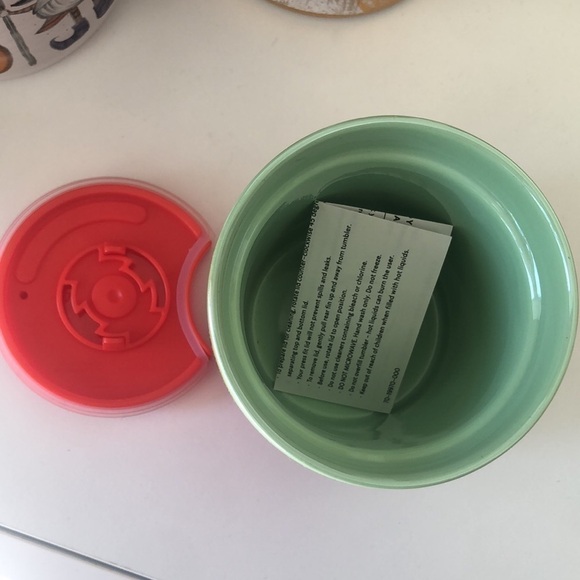 NWT STARBUCKS OMBRÉ SHORT RED, PINK & GREEN CERAMIC TUMBLER 8 OZ - Picture 4 of 4